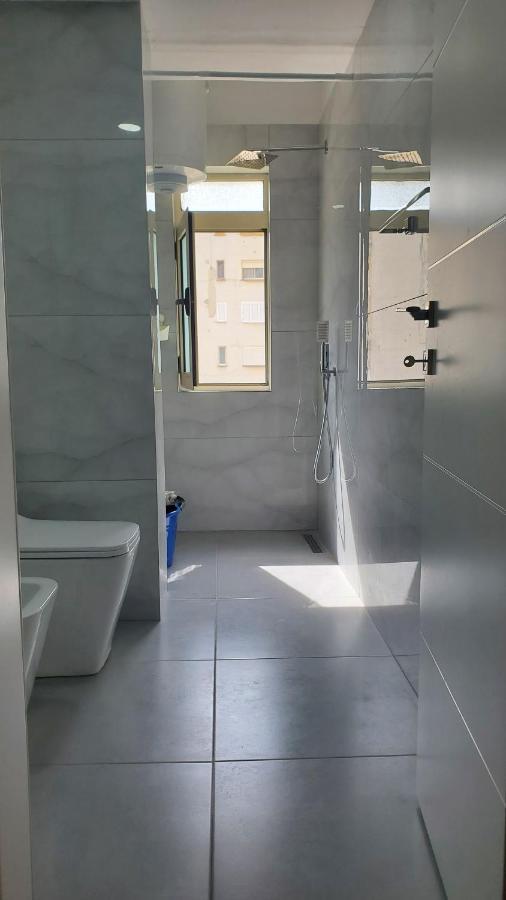 Olsi Apartment Vlore Luaran gambar
